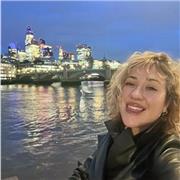 Experienced artist offering relaxed and inspiring drawing lessons to unlock your creativity